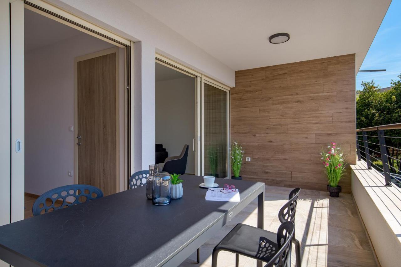 Apartment Val Pjescana Uvala Kültér fotó
